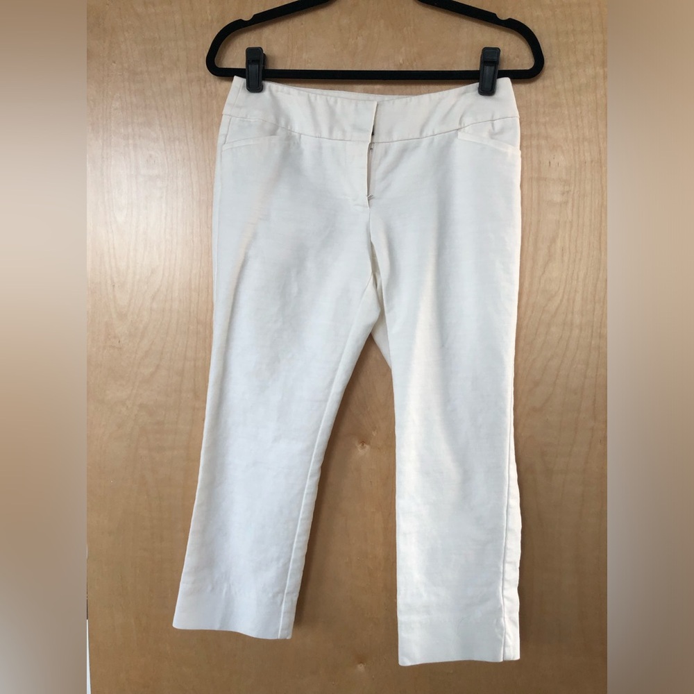 Ann Taylor White Cropped Pants